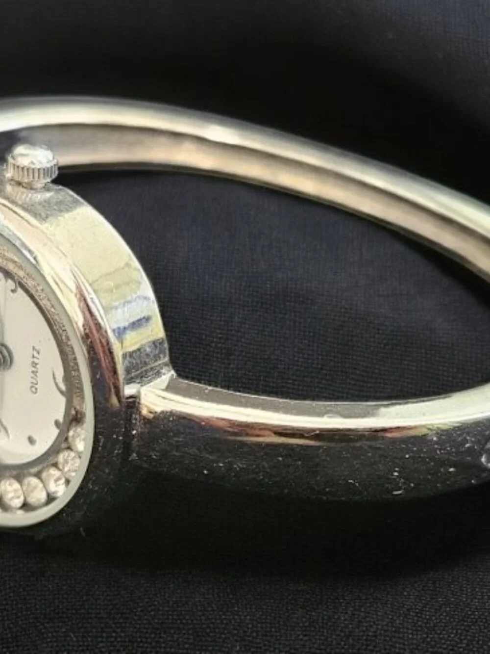 Silvertone Rotating Rhinestones Hinged Ladies Bangle Bracelet Quartz Watch